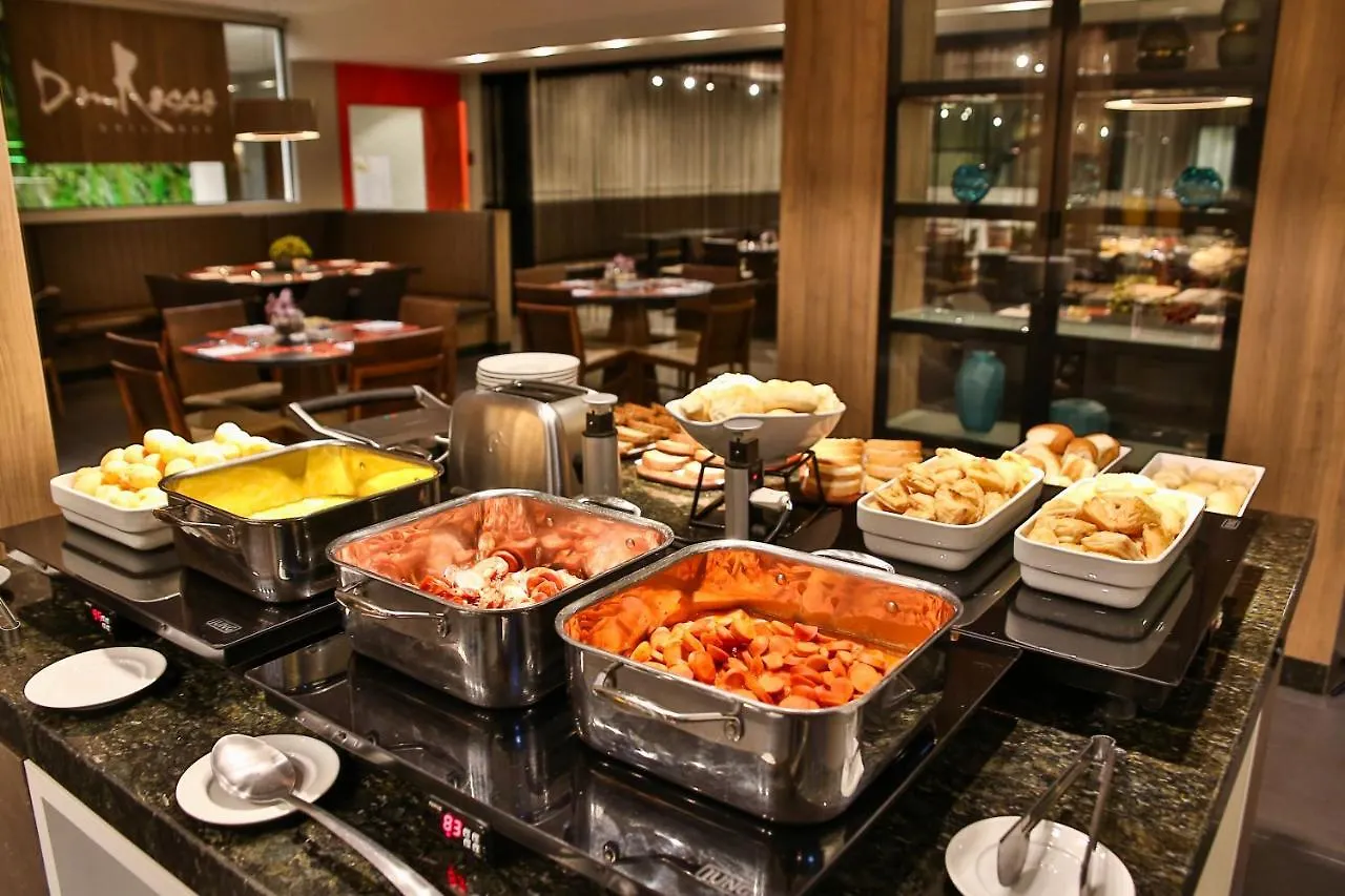 Quality Hotel Blumenau 4*,  Brazylia